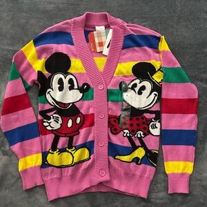 Cute multi-colored girl's coat, it is new with its tag and size M